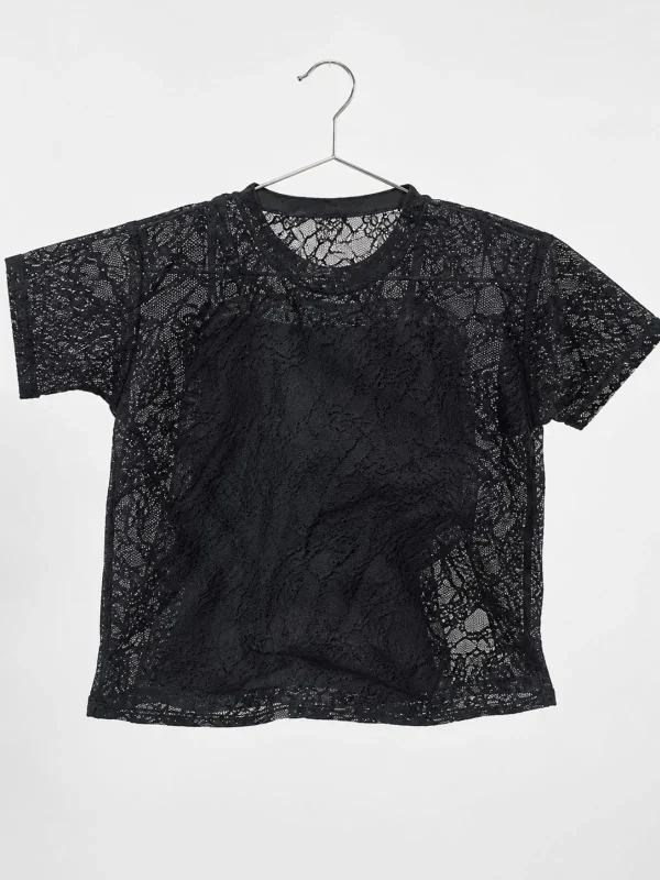 Conjunto mallado deportivo para mujer color negro con top interno.