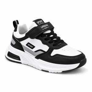 Zapatillas urbanas para niño blanco y negro con diseño moderno